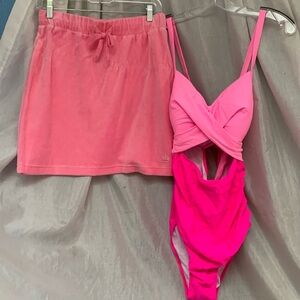 Eomenie pink swimsuit combo